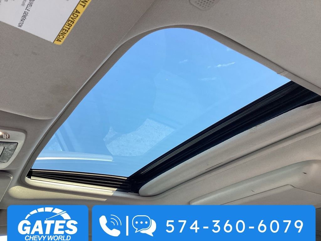 2023 Toyota Sienna XLE photo 4