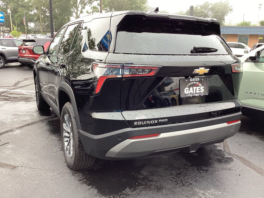 2026 Chevrolet Equinox LT photo 3