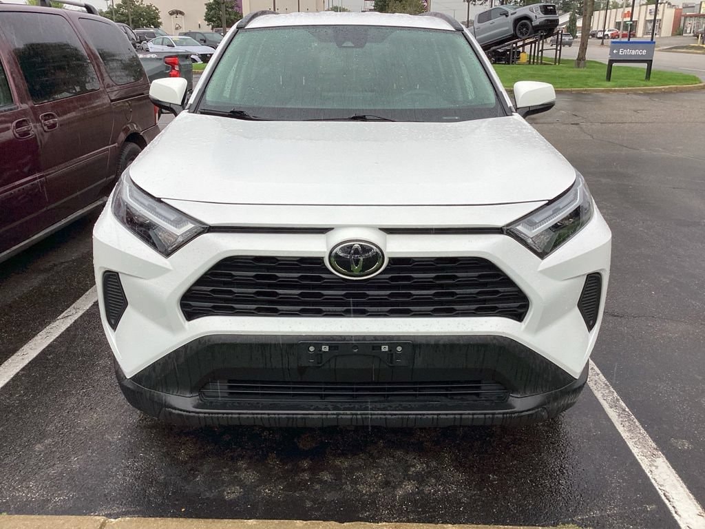 Used 2025 Toyota RAV4 Hybrid XLE SUV