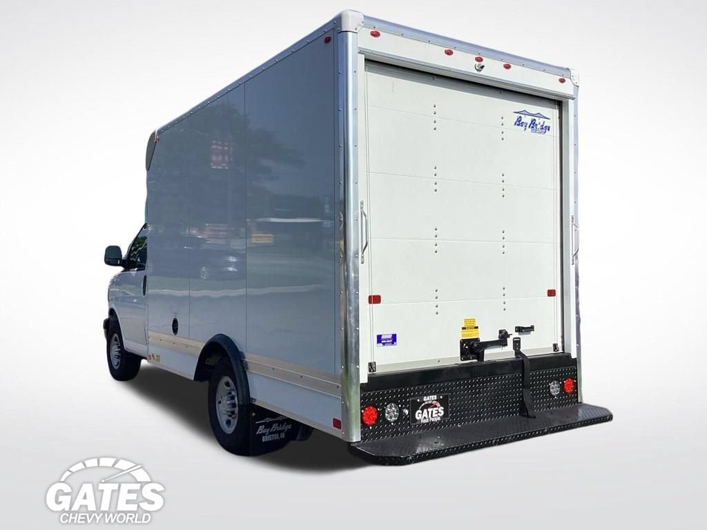 New 2026 Chevrolet Express Cutaway 3500 1WT Cutaway Van