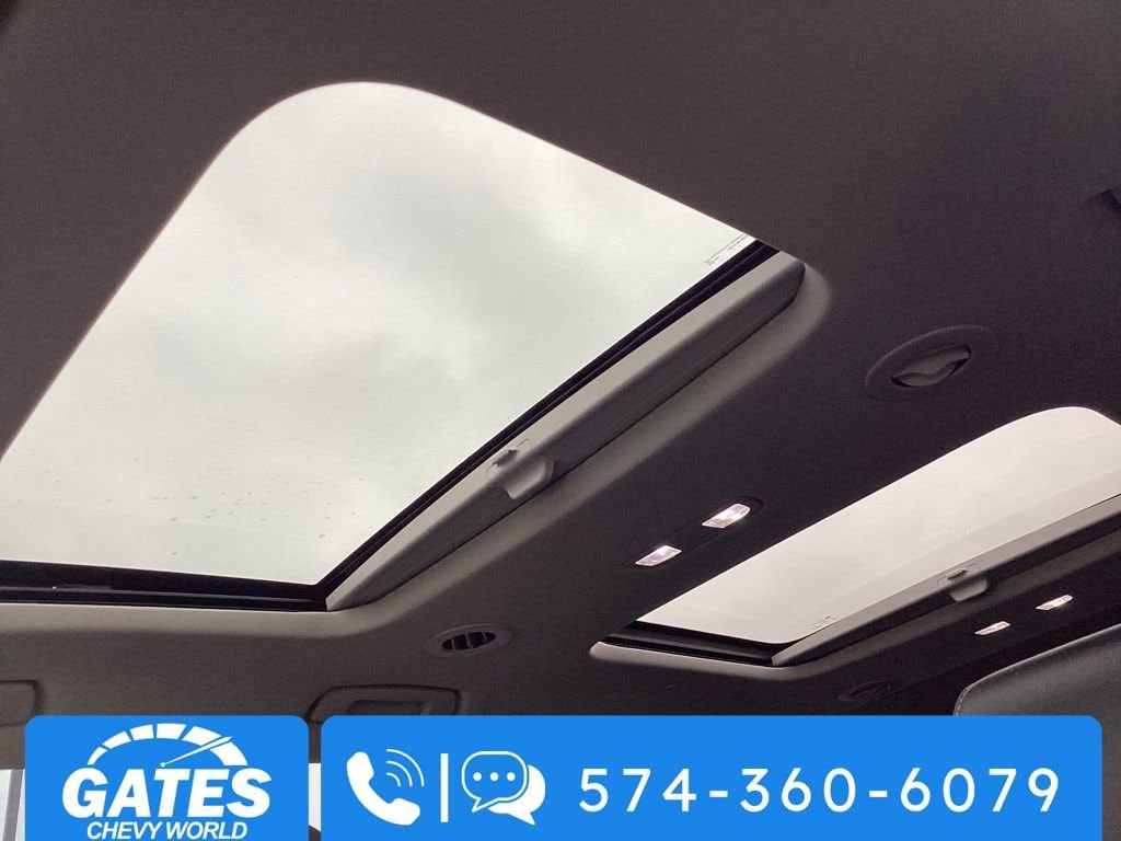 Used 2021 Chevrolet Traverse Premier SUV