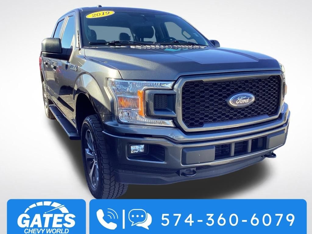2019 Ford F-150 XL's photo