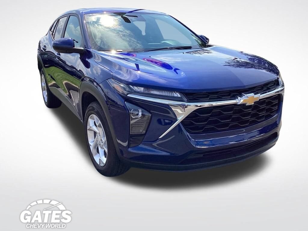 Used 2024 Chevrolet Trax LS SUV