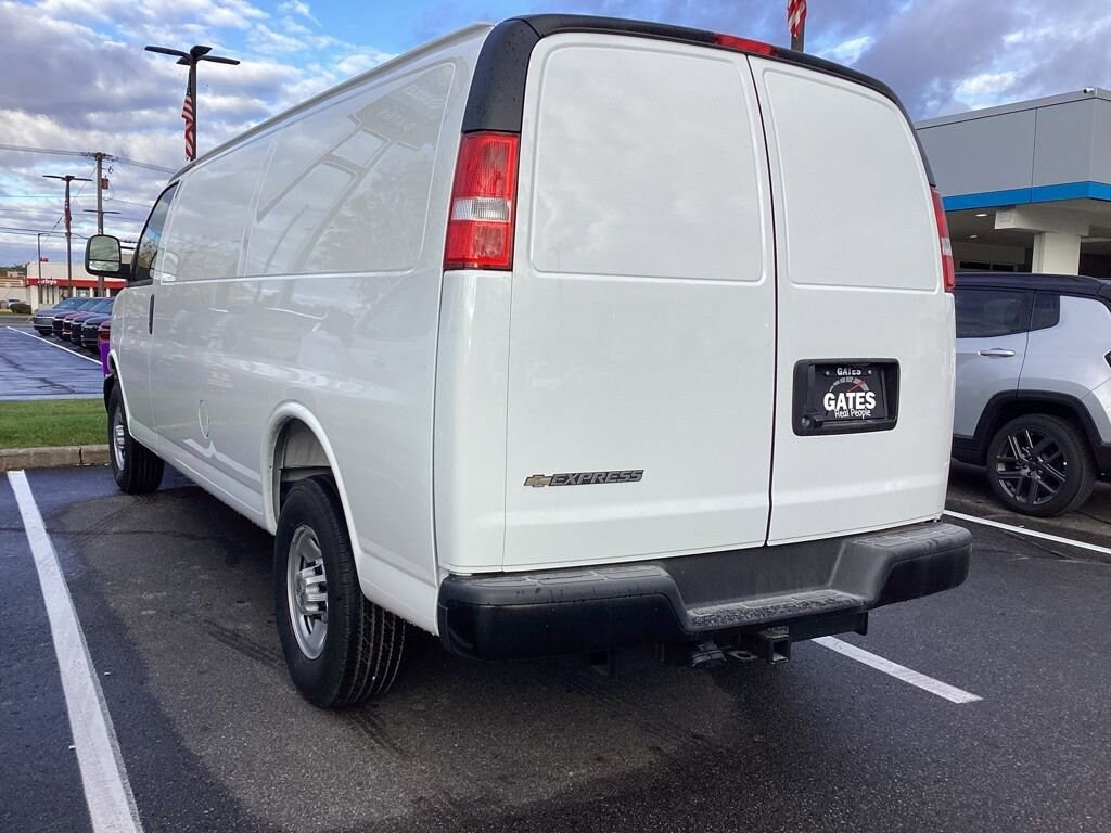 New 2025 Chevrolet Express Cargo 3500 WT Van