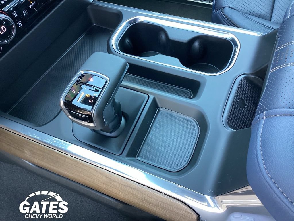 2026 Chevrolet Silverado 1500 High Country - Photo 16