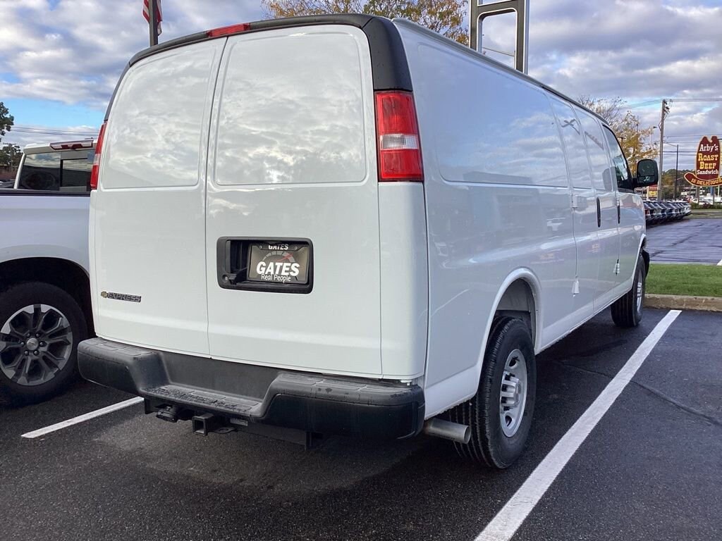 New 2025 Chevrolet Express Cargo 3500 WT Van