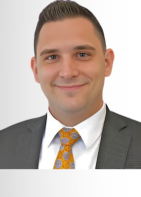 Staff member Jeffrey Samoilis from ID_87eca87d8500