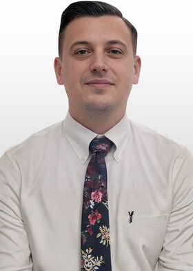 Staff member Jeffery Miller from ID_87eca87d8500