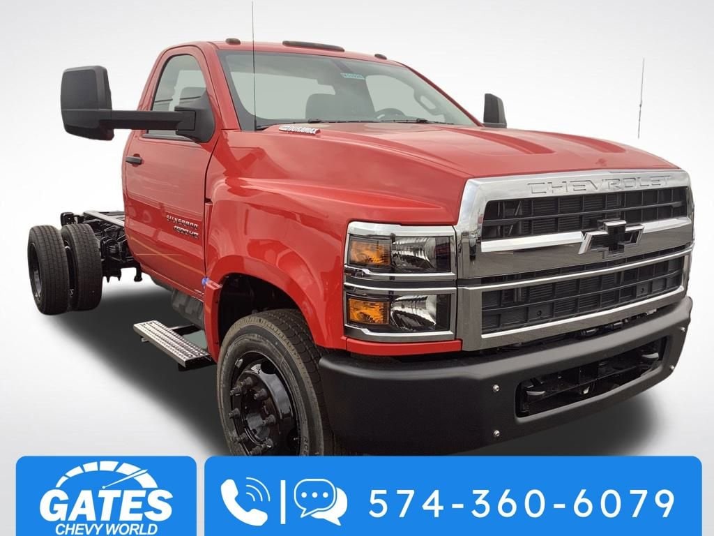 2024 Chevrolet Silverado 4500 Medium Duty Chassis Cab Work Truck's photo