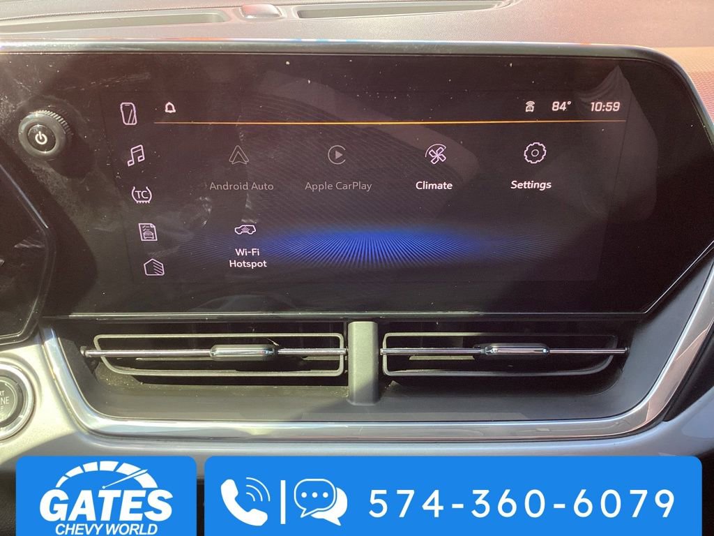 2024 Chevrolet Trax LT photo 3