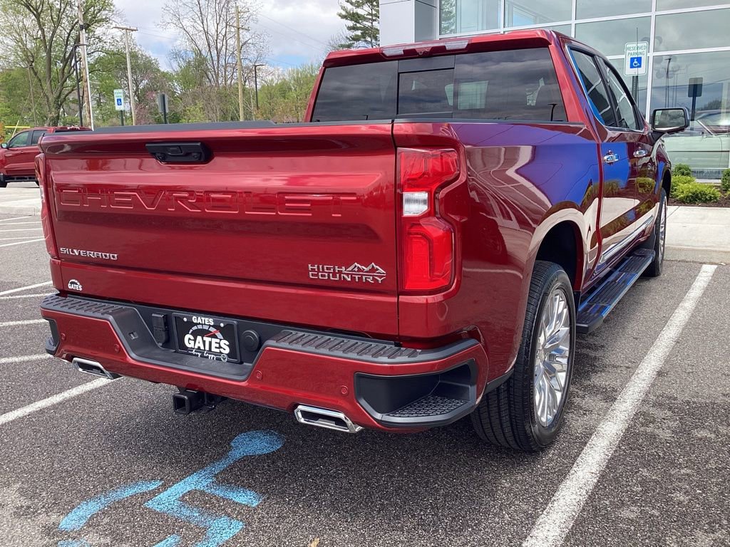 2025 Chevrolet Silverado 1500 High Country photo 4