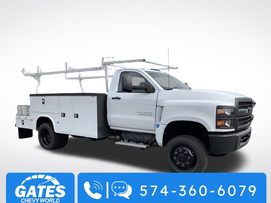2024 Chevrolet Silverado 4500 Medium Duty Chassis Cab Work Truck's photo
