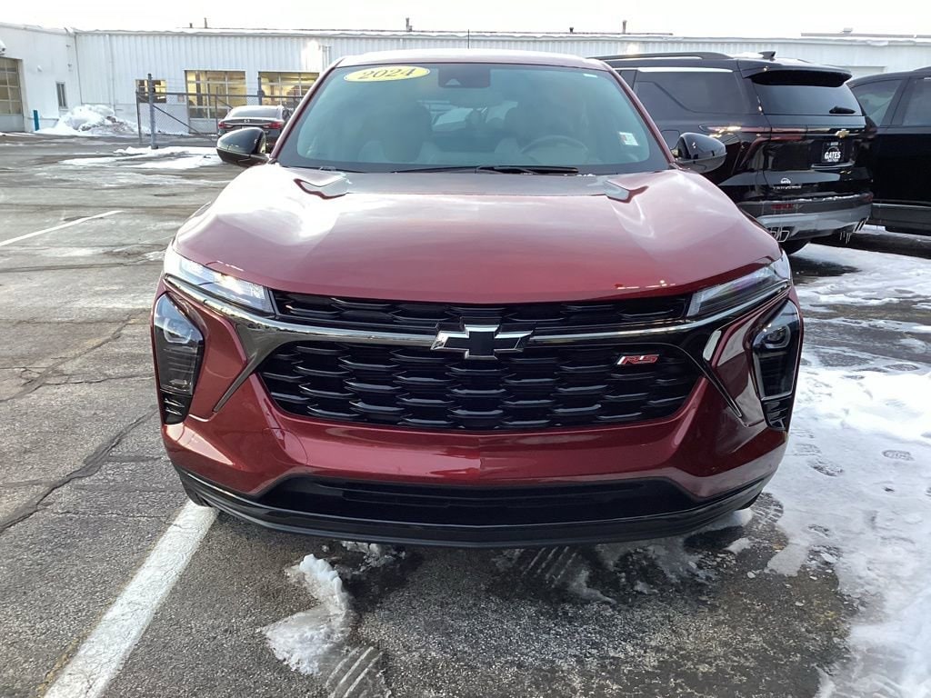 2024 Chevrolet Trax RS's photo