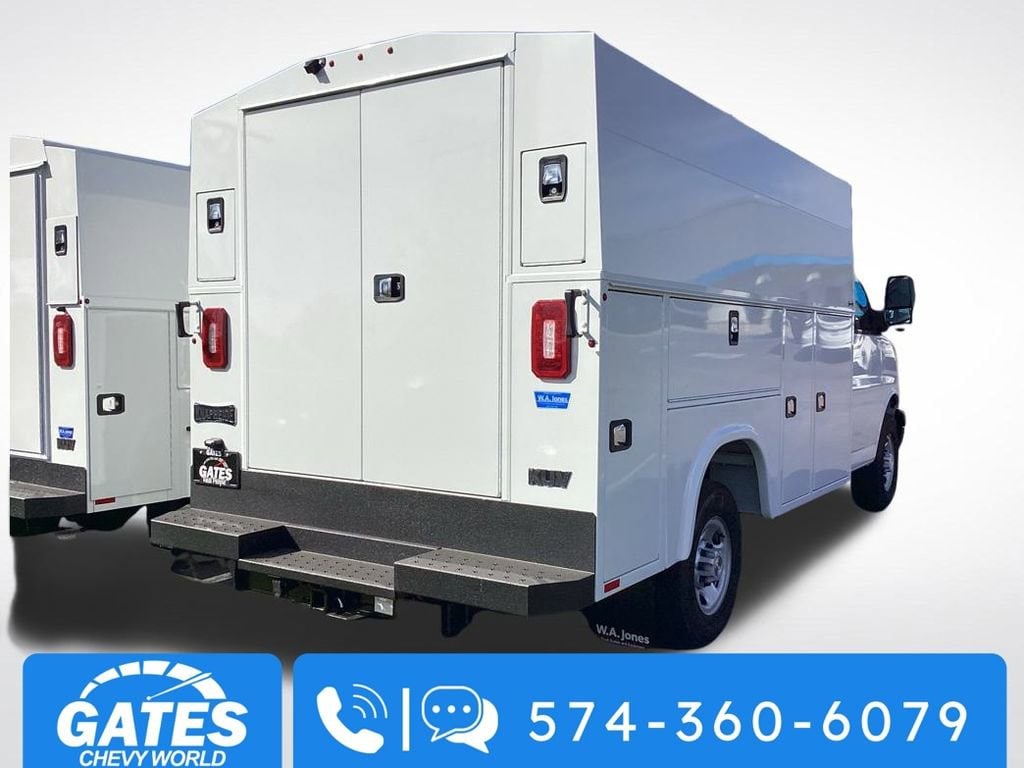 New 2025 Chevrolet Express Cutaway 3500 1WT Cutaway Van