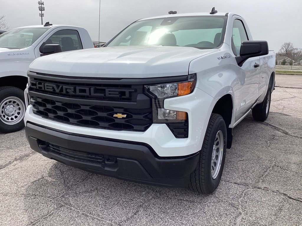 2025 Chevrolet Silverado 1500 photo 2