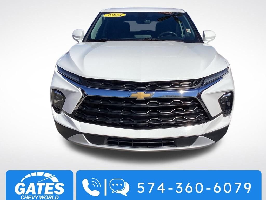 2023 Chevrolet Blazer 2LT photo 2