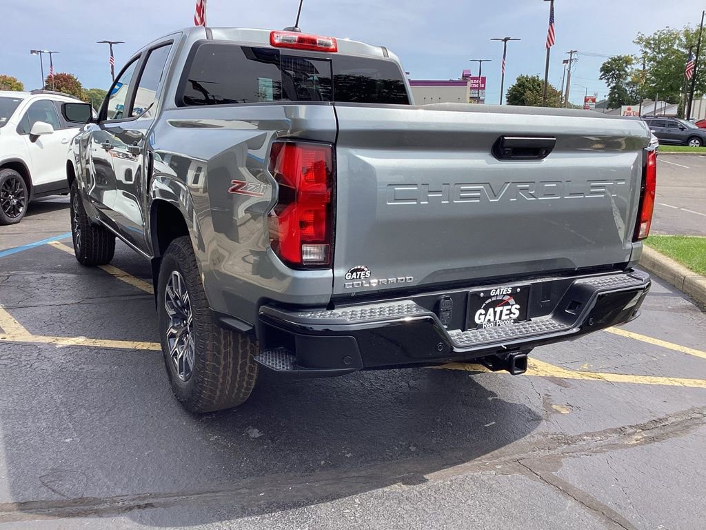 2026 Chevrolet Colorado Z71 photo 2