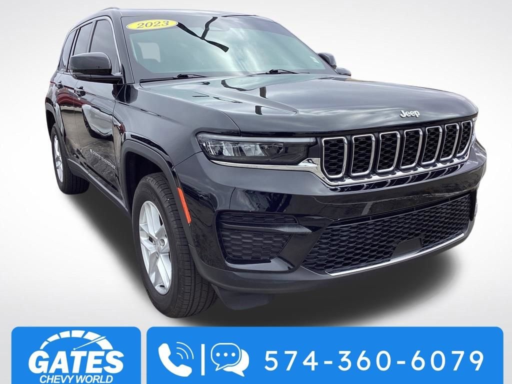 Used 2023 Jeep Grand Cherokee Laredo SUV