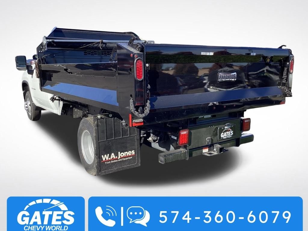 New 2025 Chevrolet Silverado 3500 HD Chassis Cab Work Truck Truck