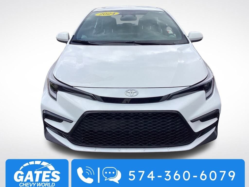 Used 2024 Toyota Corolla SE Sedan