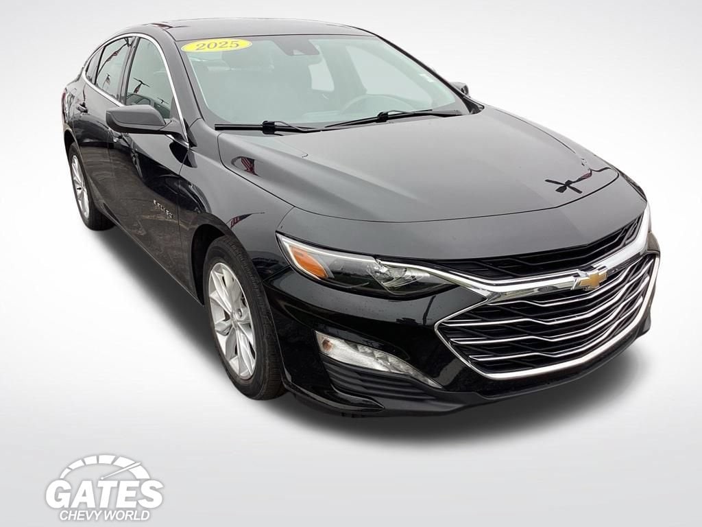 Used 2025 Chevrolet Malibu 1LT Sedan