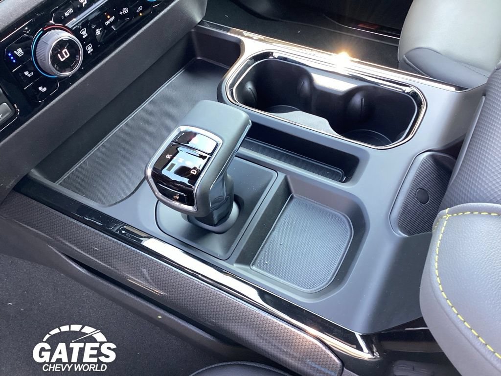 2026 Chevrolet Silverado 1500 ZR2 - Photo 16