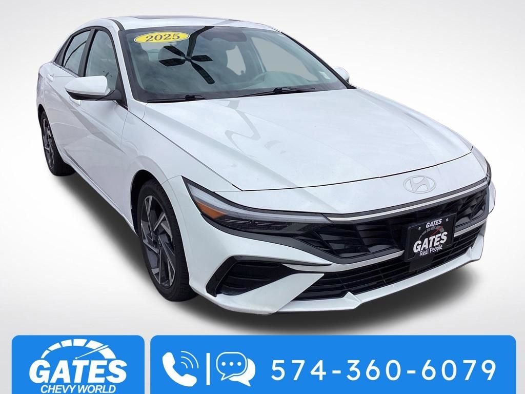 2025 Hyundai Elantra 2.0 SEL Convenience IVT's photo