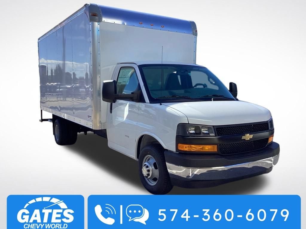 New 2026 Chevrolet Express Cutaway 3500 1WT Cutaway Van