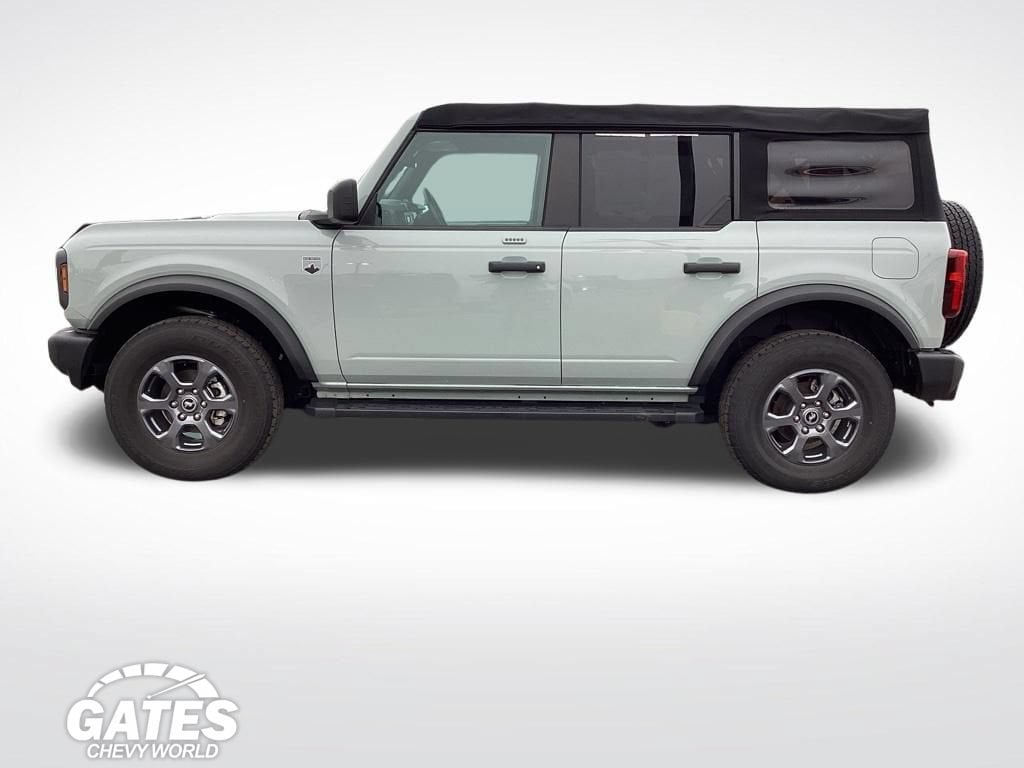 Used 2022 Ford Bronco Base SUV