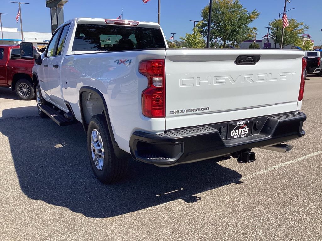 2026 Chevrolet Silverado 2500HD Work Truck photo 3