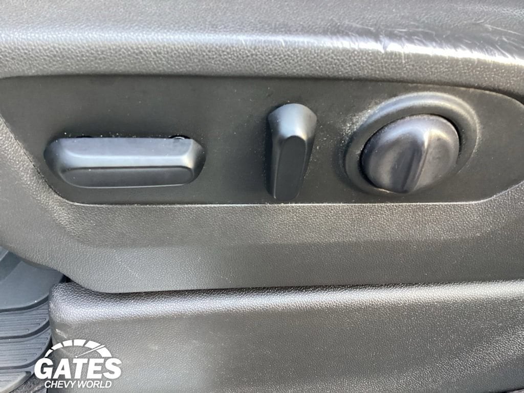2019 Chevrolet Silverado 1500 LT - Photo 14