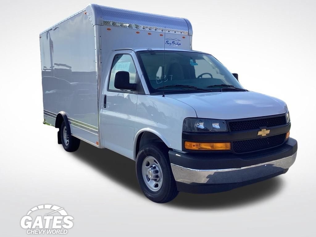 New 2026 Chevrolet Express Cutaway 3500 1WT Cutaway Van