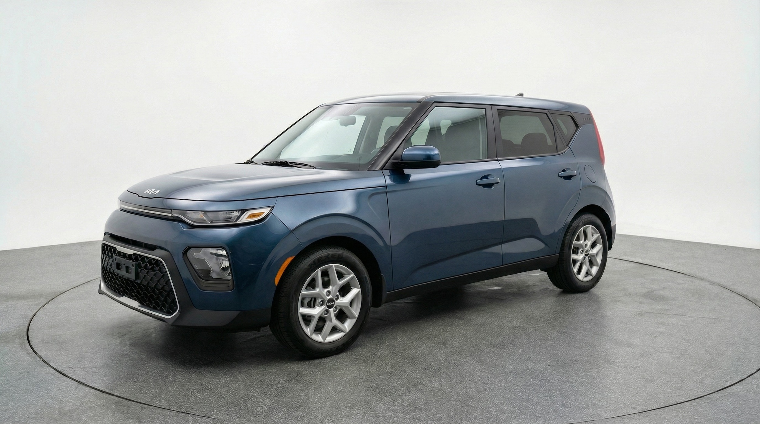 Thumbnail: 2025 Kia Soul - 3