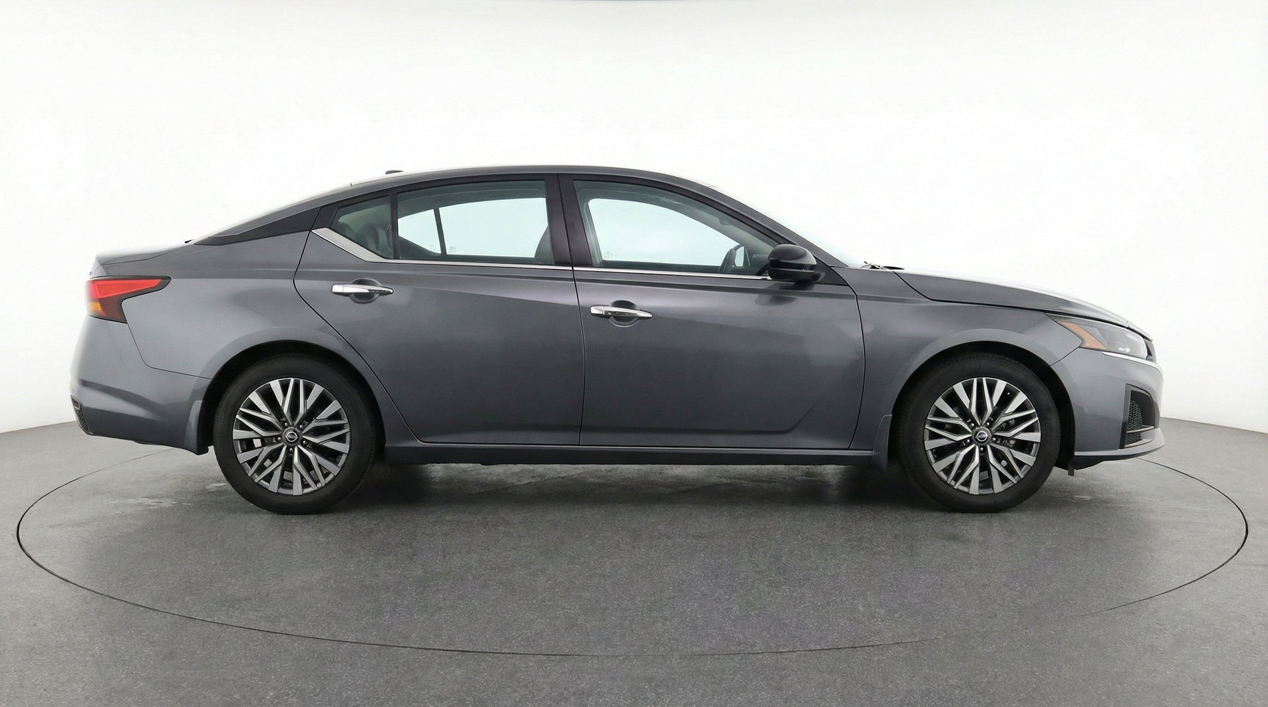 Thumbnail: 2025 Nissan Altima - 11