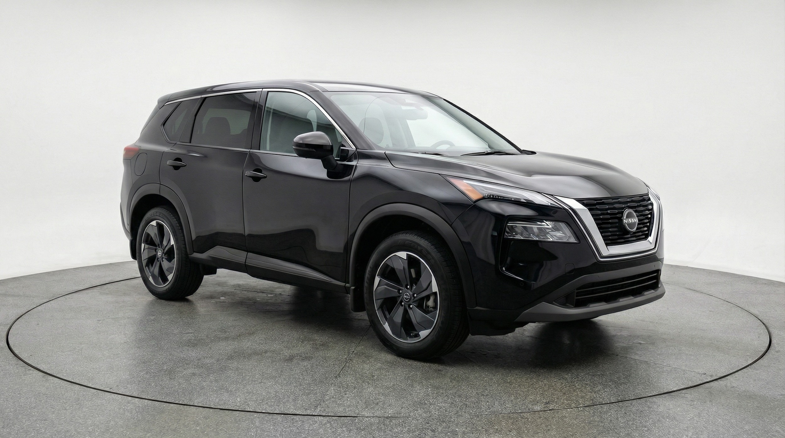 Thumbnail: 2025 Nissan Rogue - 1