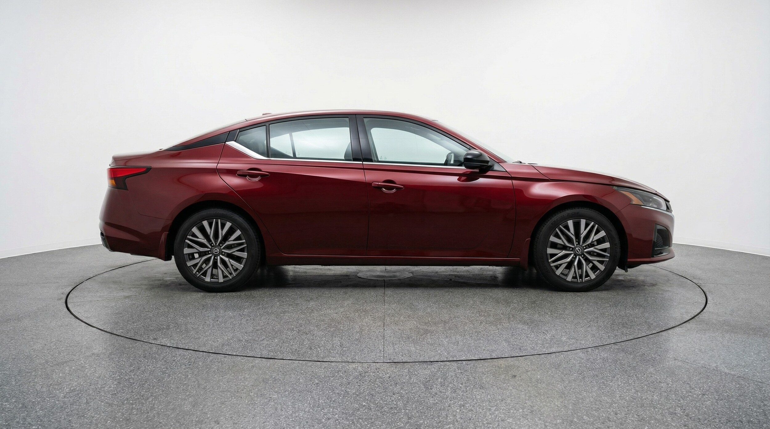 Thumbnail: 2025 Nissan Altima - 8