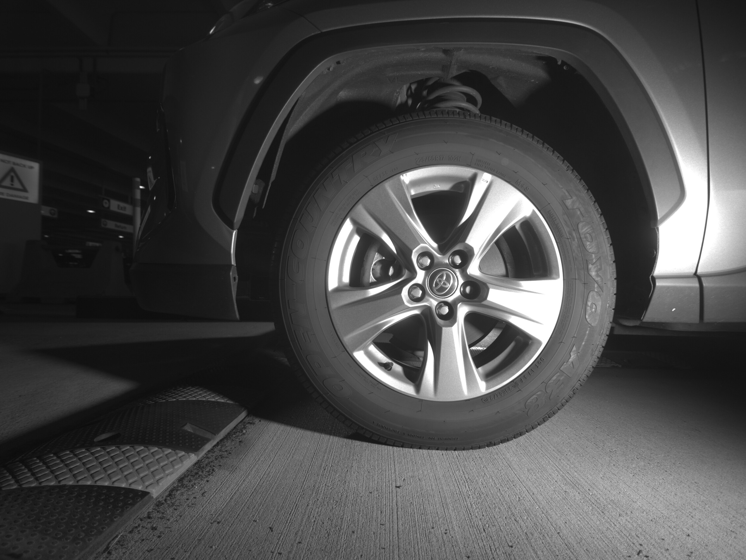 Thumbnail: 2025 Toyota RAV4 - 9