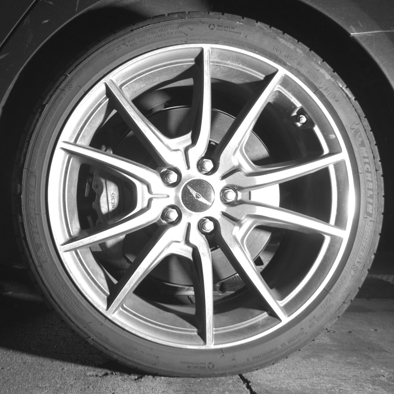 Thumbnail: 2025 Genesis G70 - 11