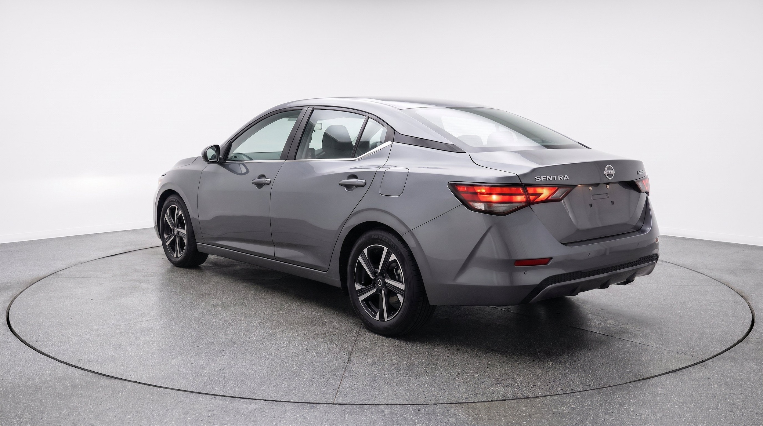Thumbnail: 2025 Nissan Sentra - 6