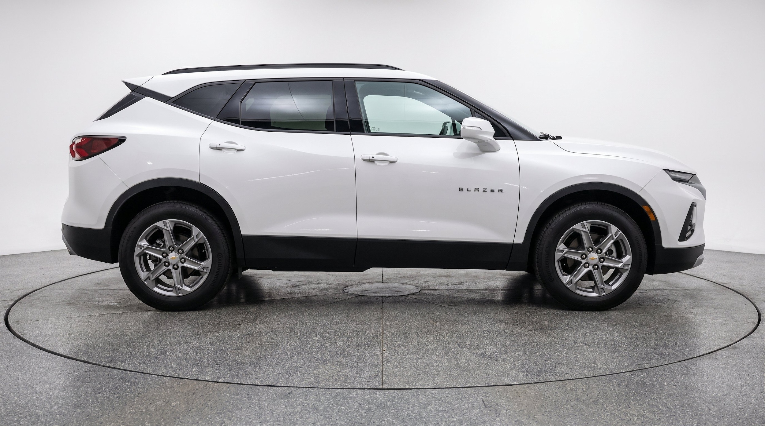 Thumbnail: 2025 Chevrolet Blazer - 10