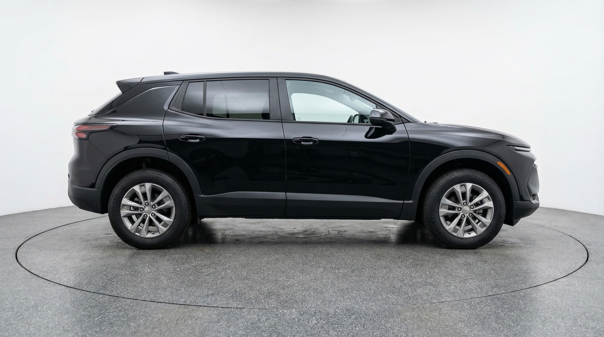 Thumbnail: 2025 Chevrolet Equinox - 8