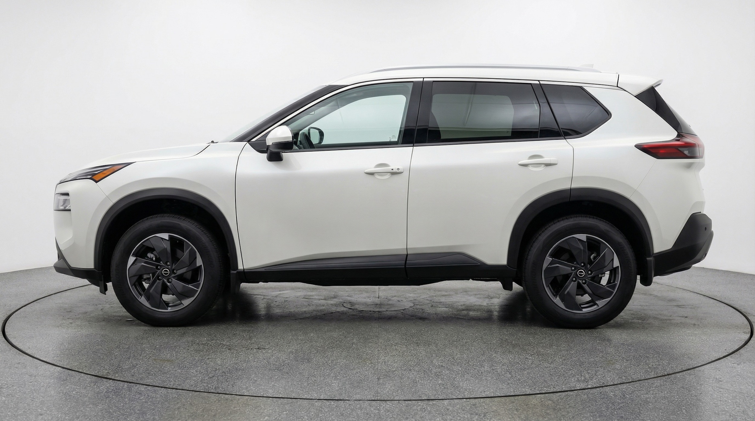 Thumbnail: 2025 Nissan Rogue - 4