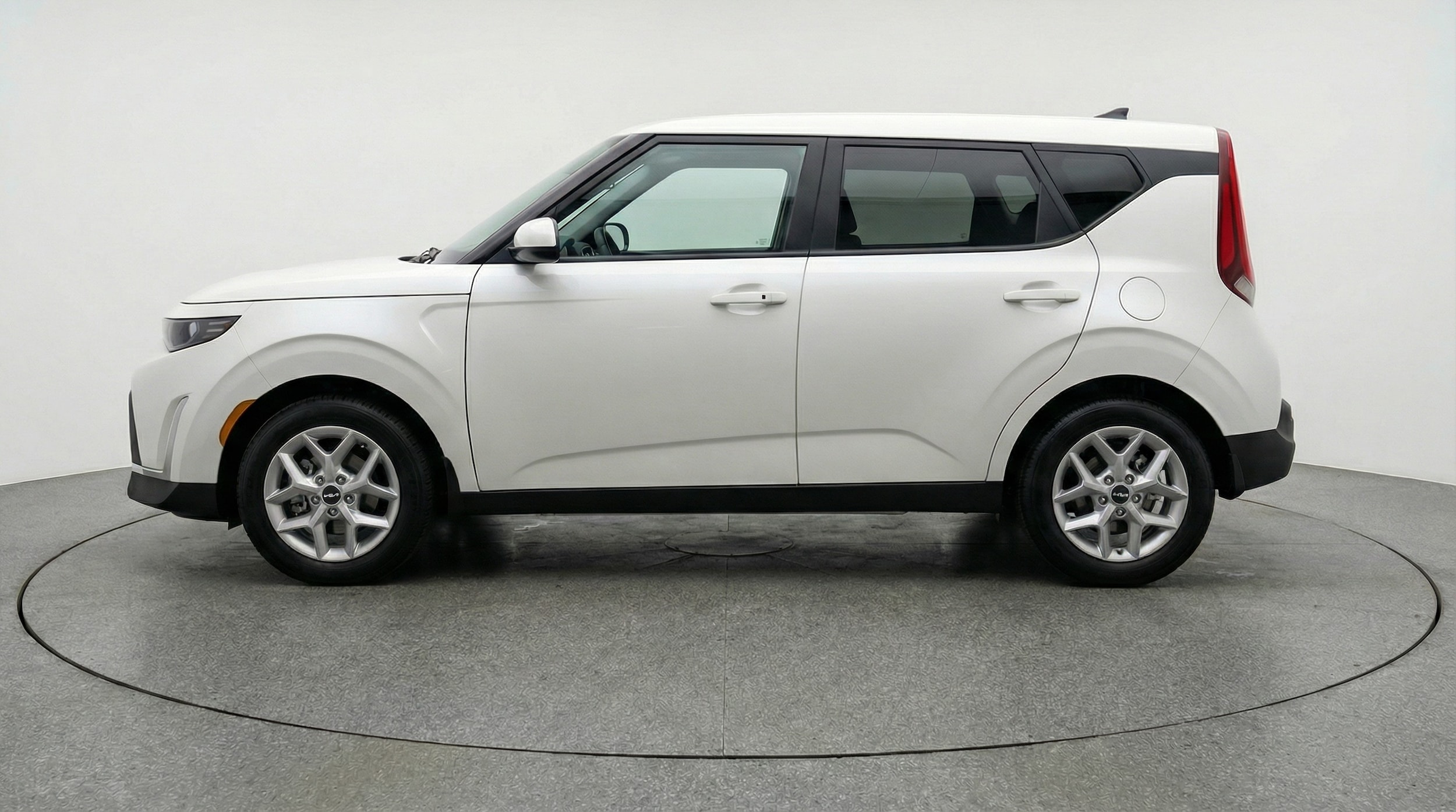 Thumbnail: 2025 Kia Soul - 4