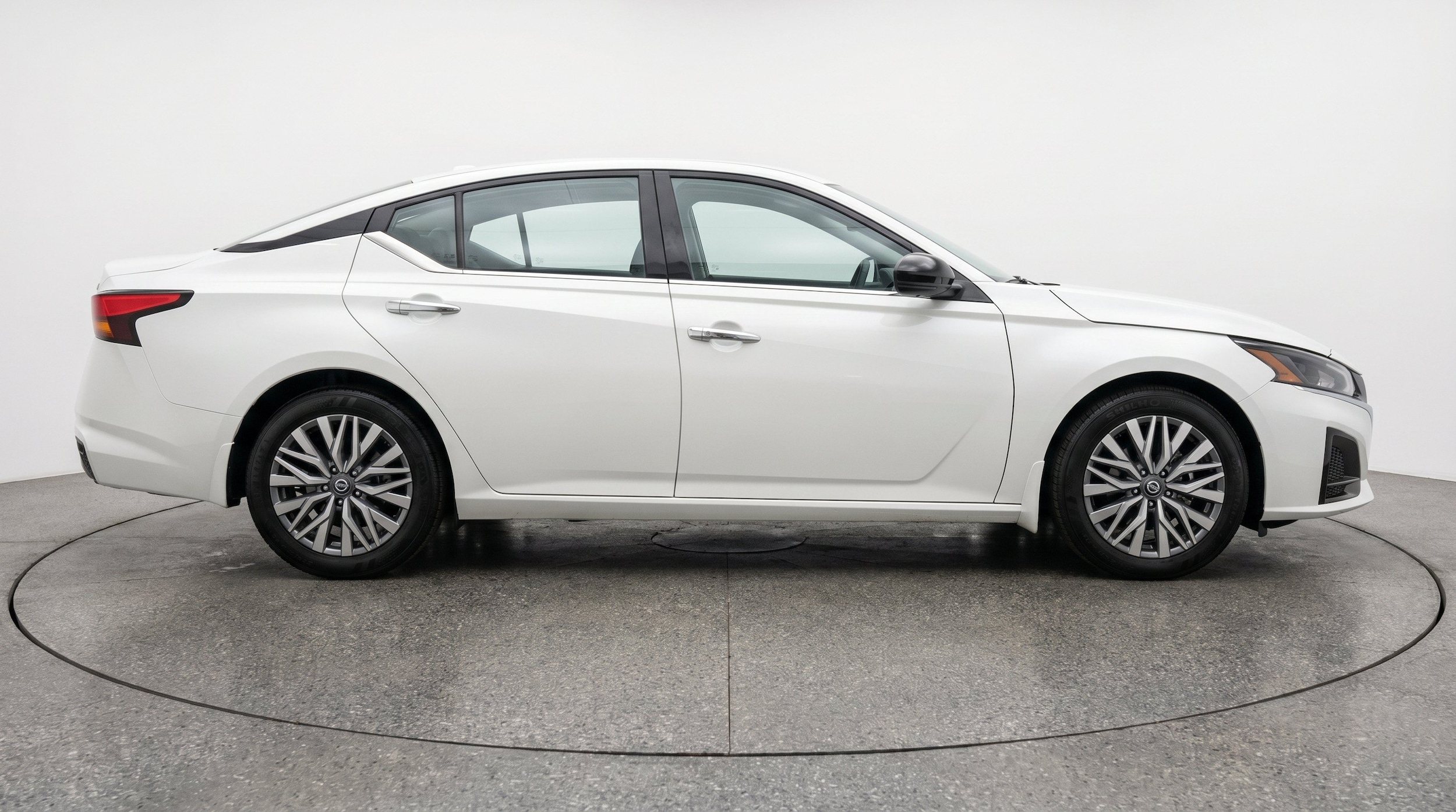 Thumbnail: 2025 Nissan Altima - 11