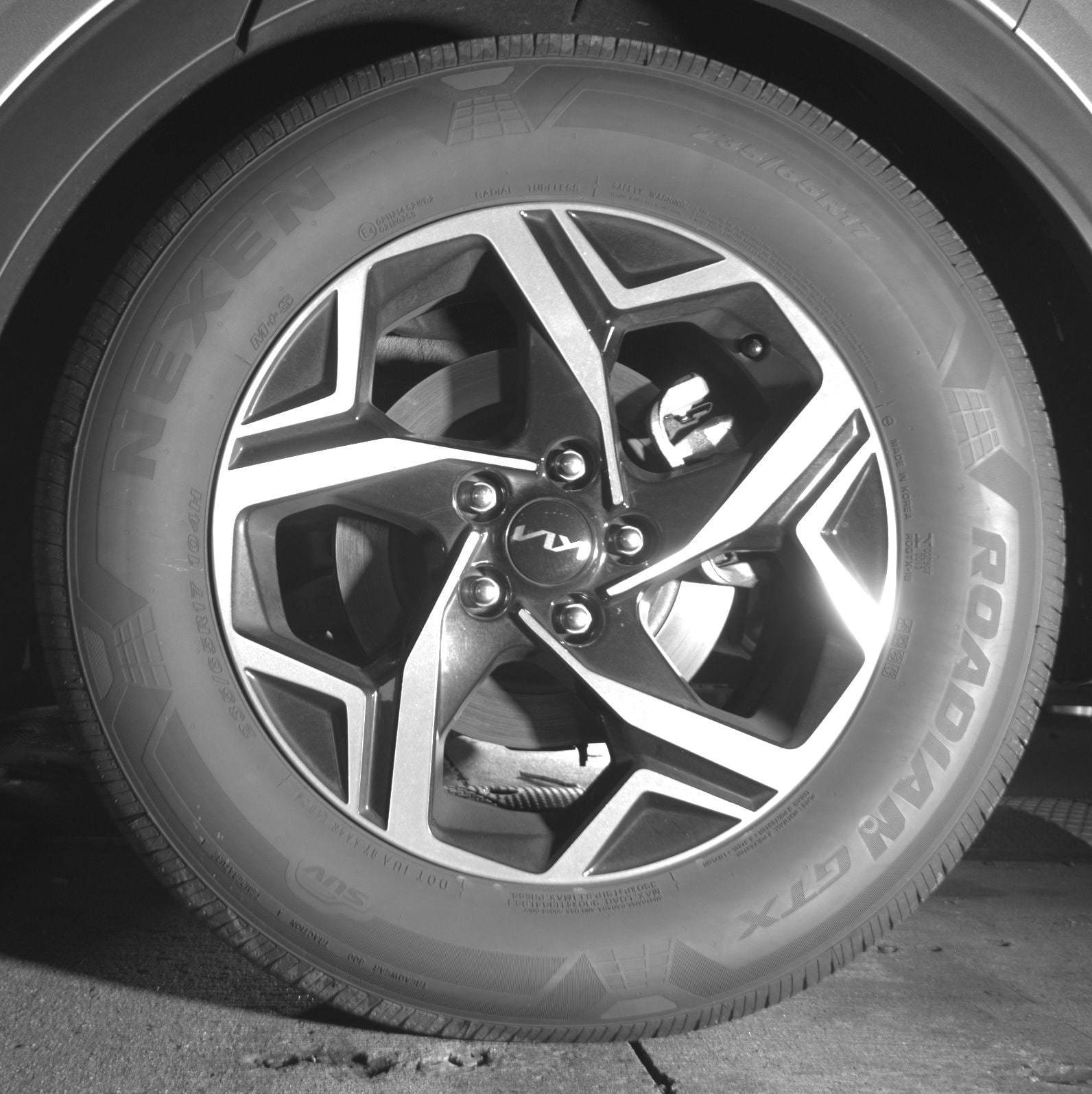 Thumbnail: 2025 Kia Sportage - 11