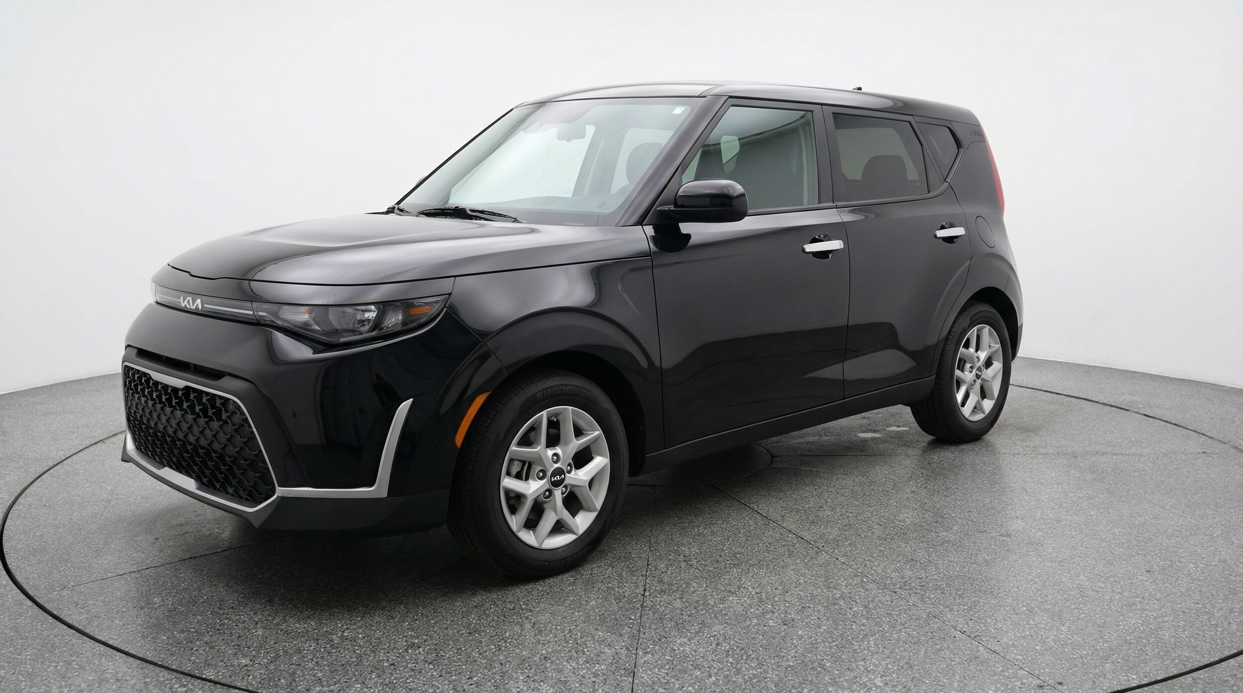 Thumbnail: 2025 Kia Soul - 3