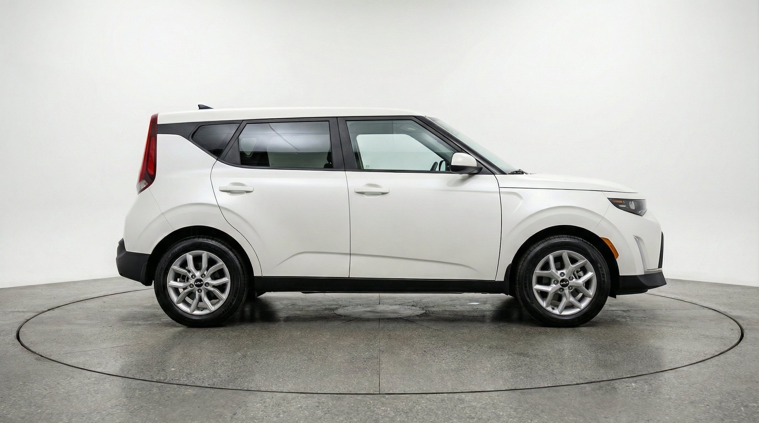 Thumbnail: 2025 Kia Soul - 11