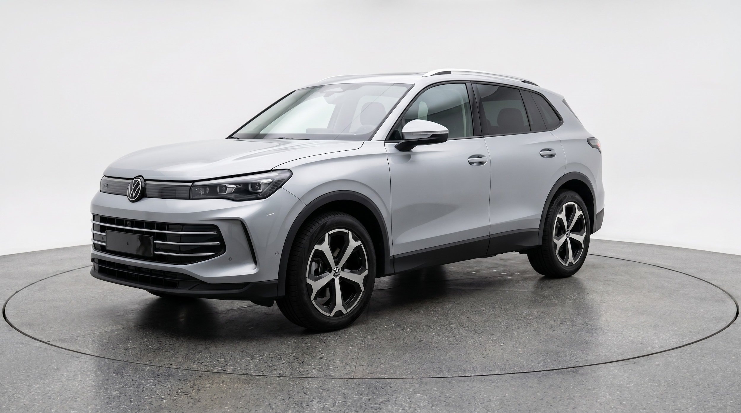 Thumbnail: 2026 Volkswagen Tiguan - 3