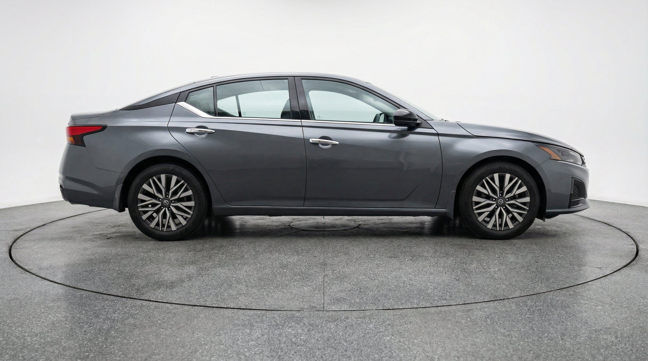Thumbnail: 2025 Nissan Altima - 11