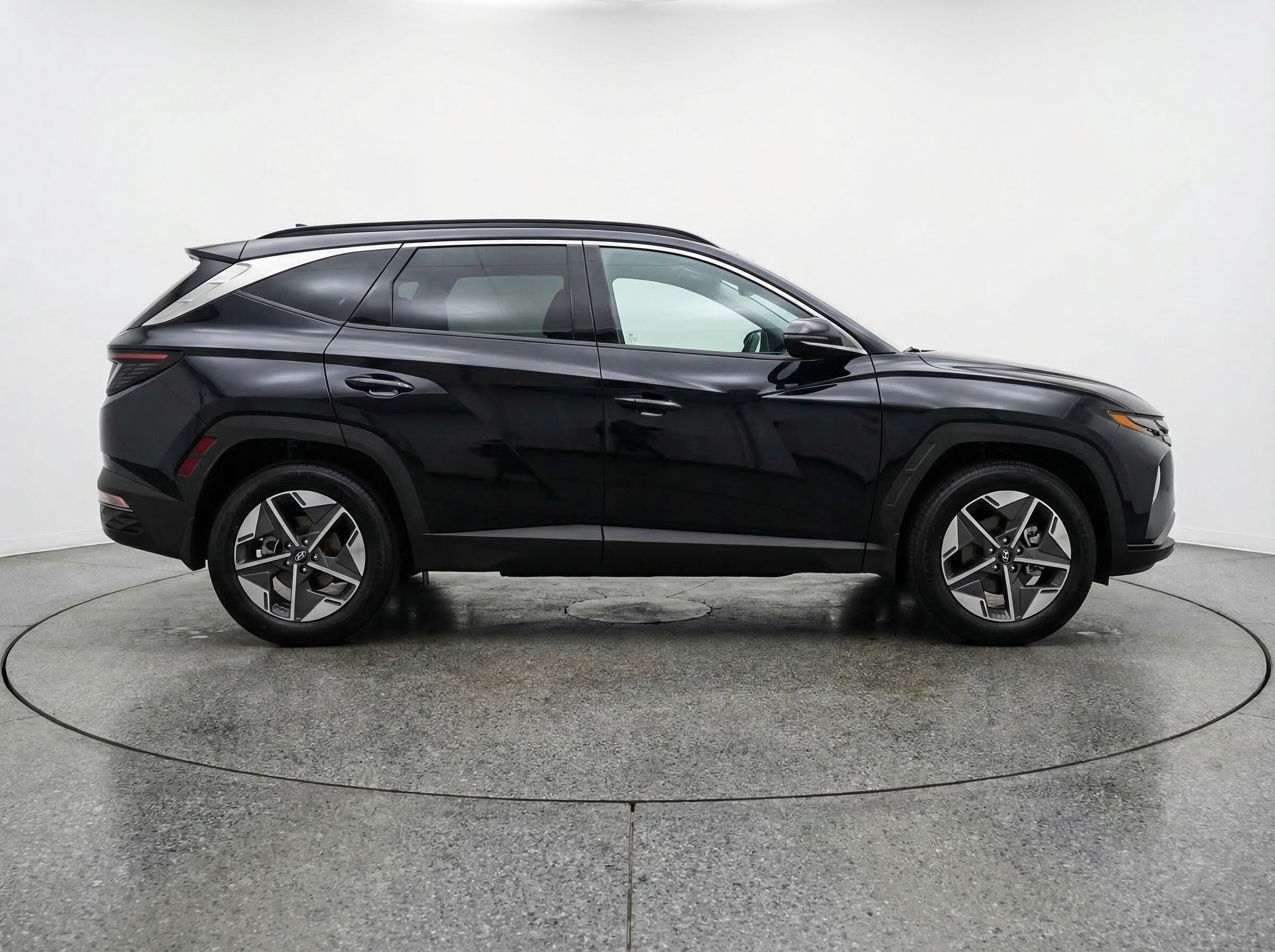 Thumbnail: 2025 Hyundai Tucson - 8